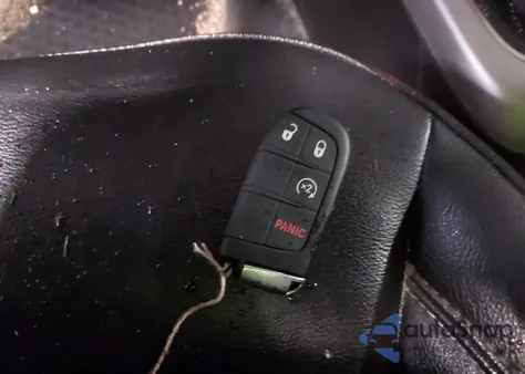 2020 Jeep Compass Latitude 4X4 из США, поврежденный, VIN 3C4NJDBB4LT104653